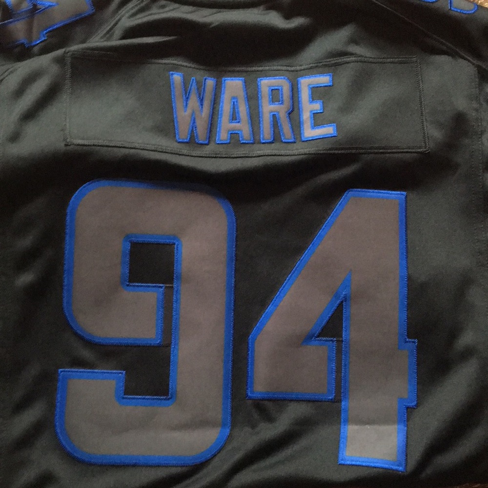 Rare, Nike ‘Blackout’ Dallas Cowboys Jersey
